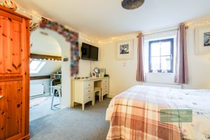 Photo 46- click for photo gallery